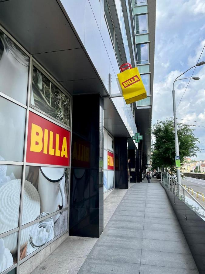 1 St May Plaza De Luxe Bratislava Exterior photo